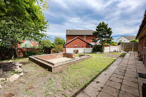 Photo 60- click for photo gallery
